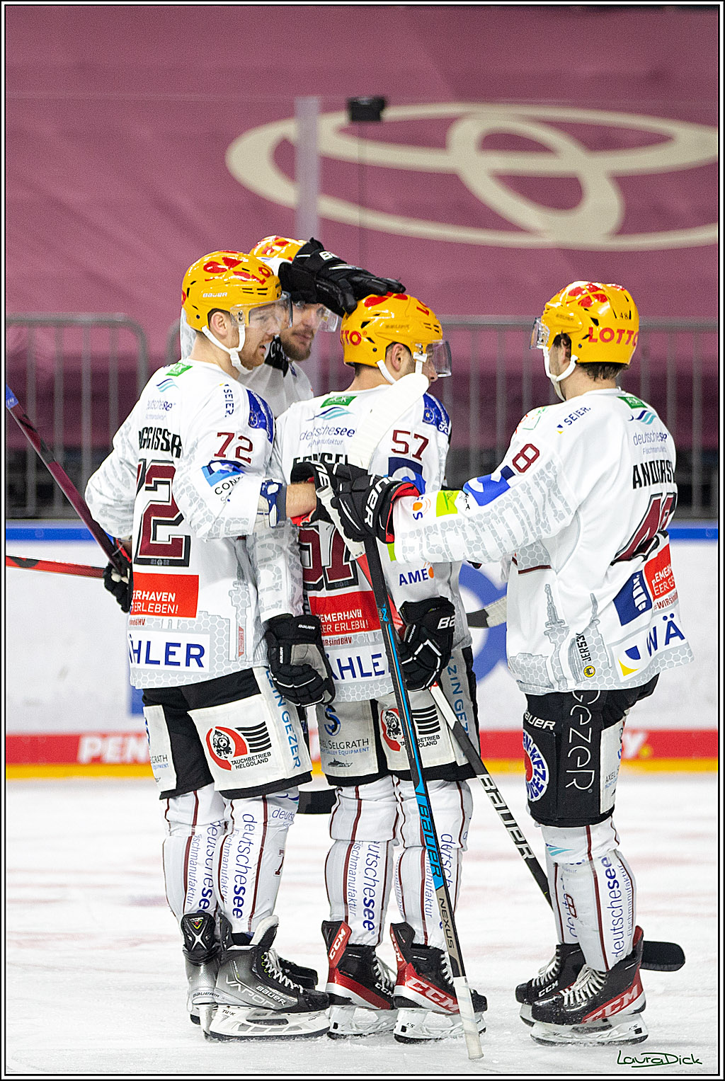 PENNY DEL; Koelner Haie- Fischtown Pinguins; Koeln, 03.01.2022